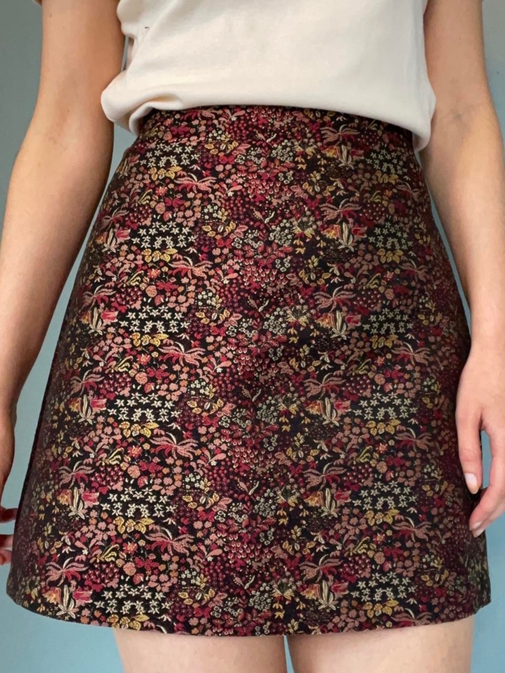 Zara Burgundy Floral Jacquard A-Line Mini Skirt